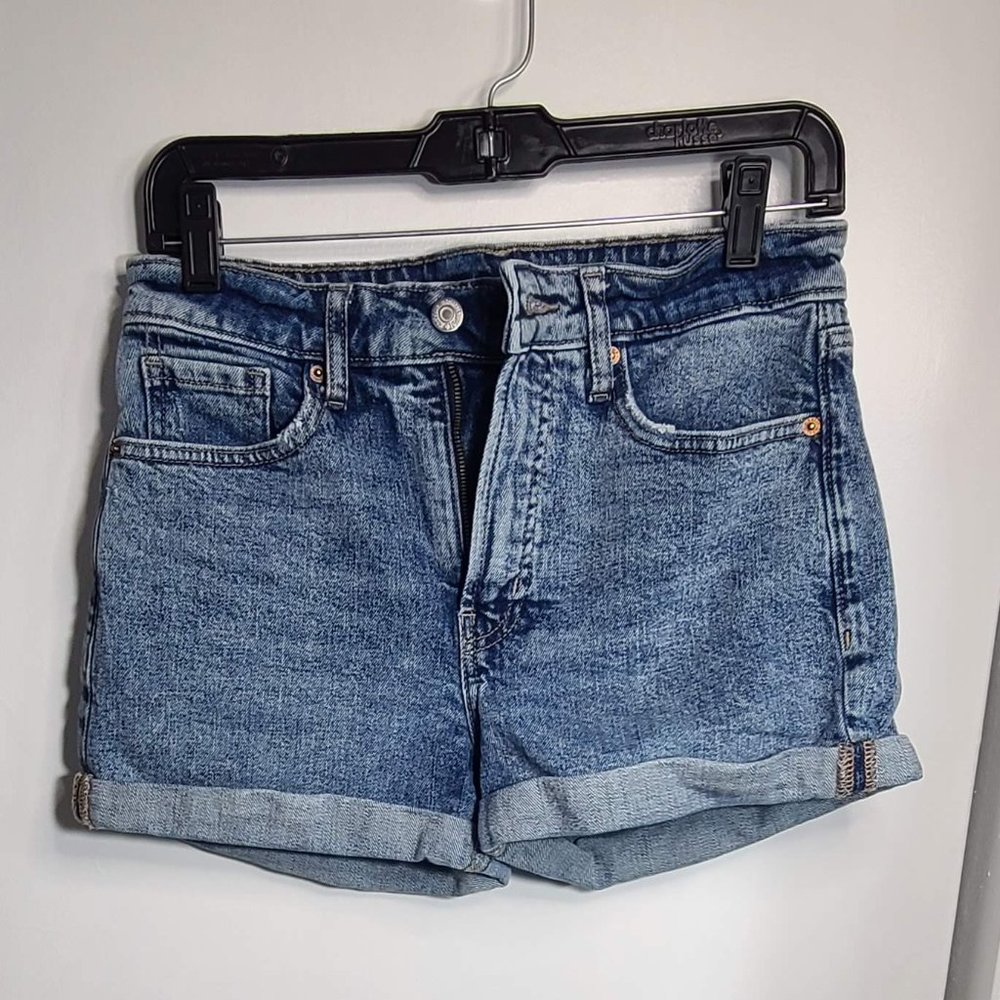 OLD NAVY JEAN SHORTS